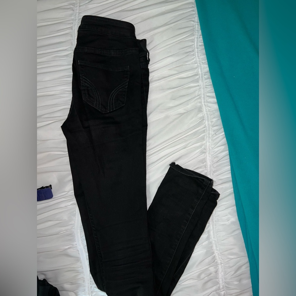 Hollister low rise super skinny black jeans